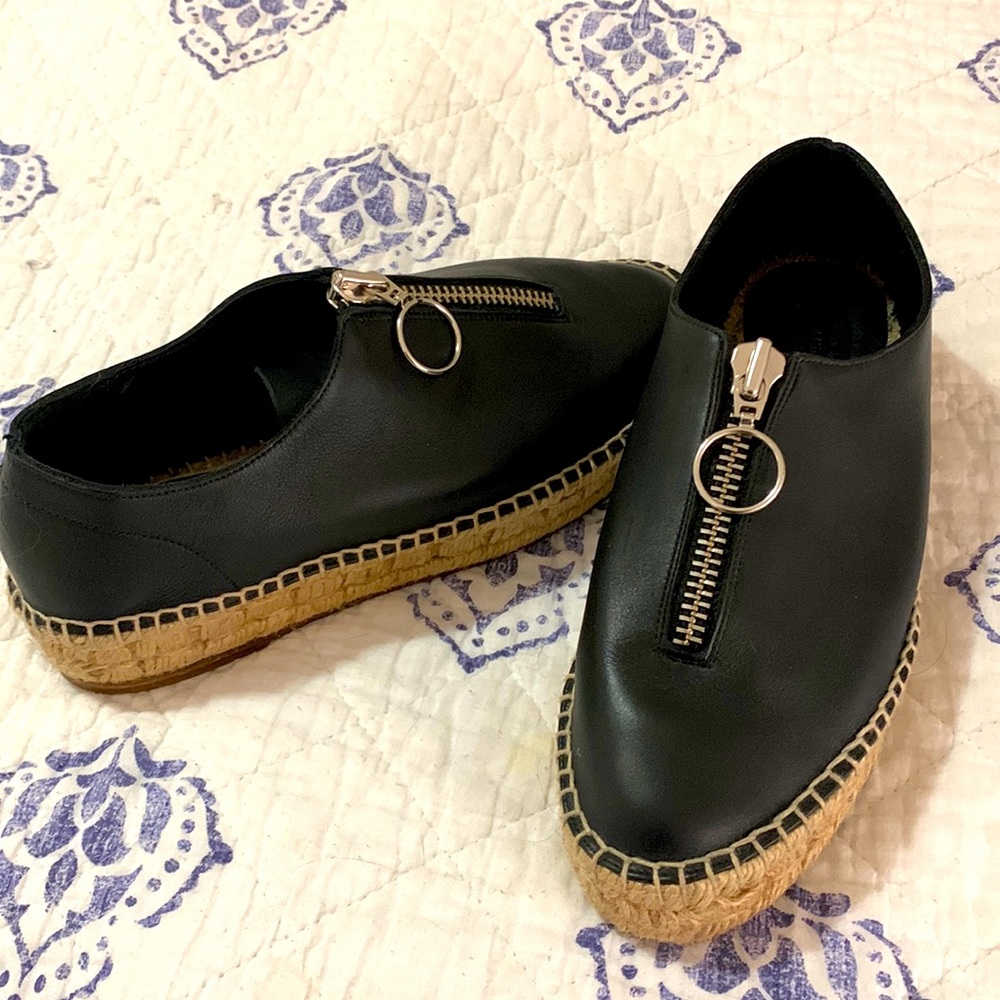 Vero cuoio,  color black size 37